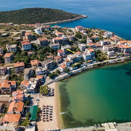 Aglaia