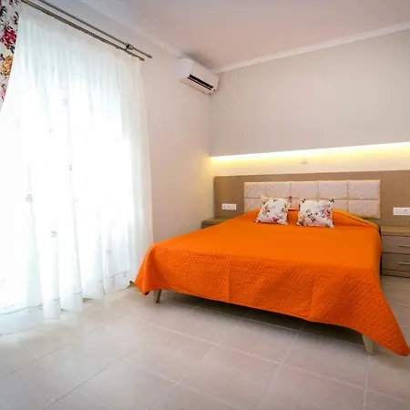 Aglaia Apartamento Skála Marión