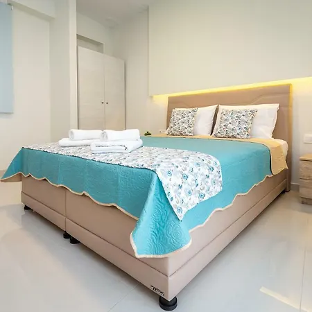 Aglaia Apartamento *